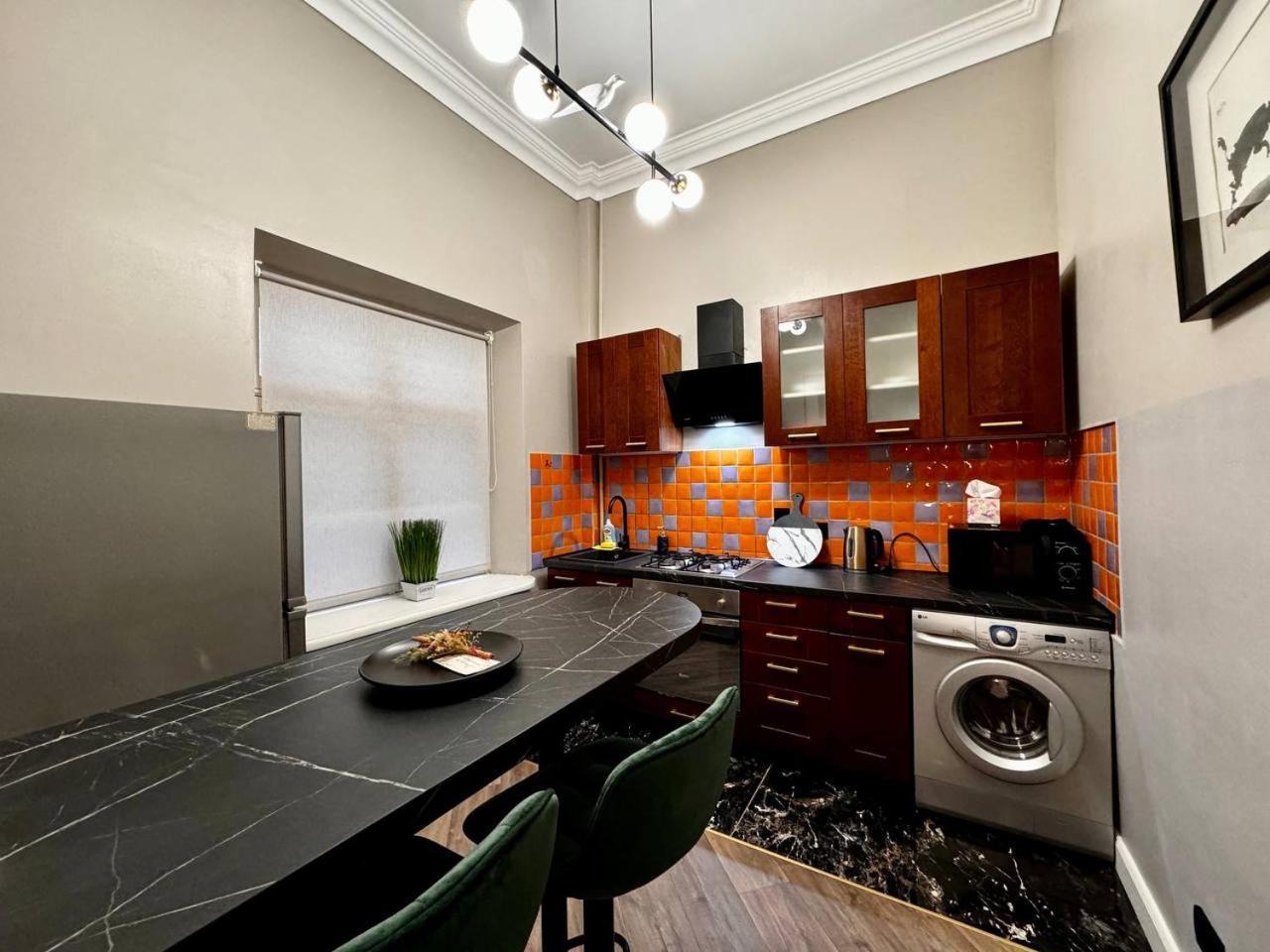 Deribasivska 10 Luxury Apartment Odessa Exterior foto