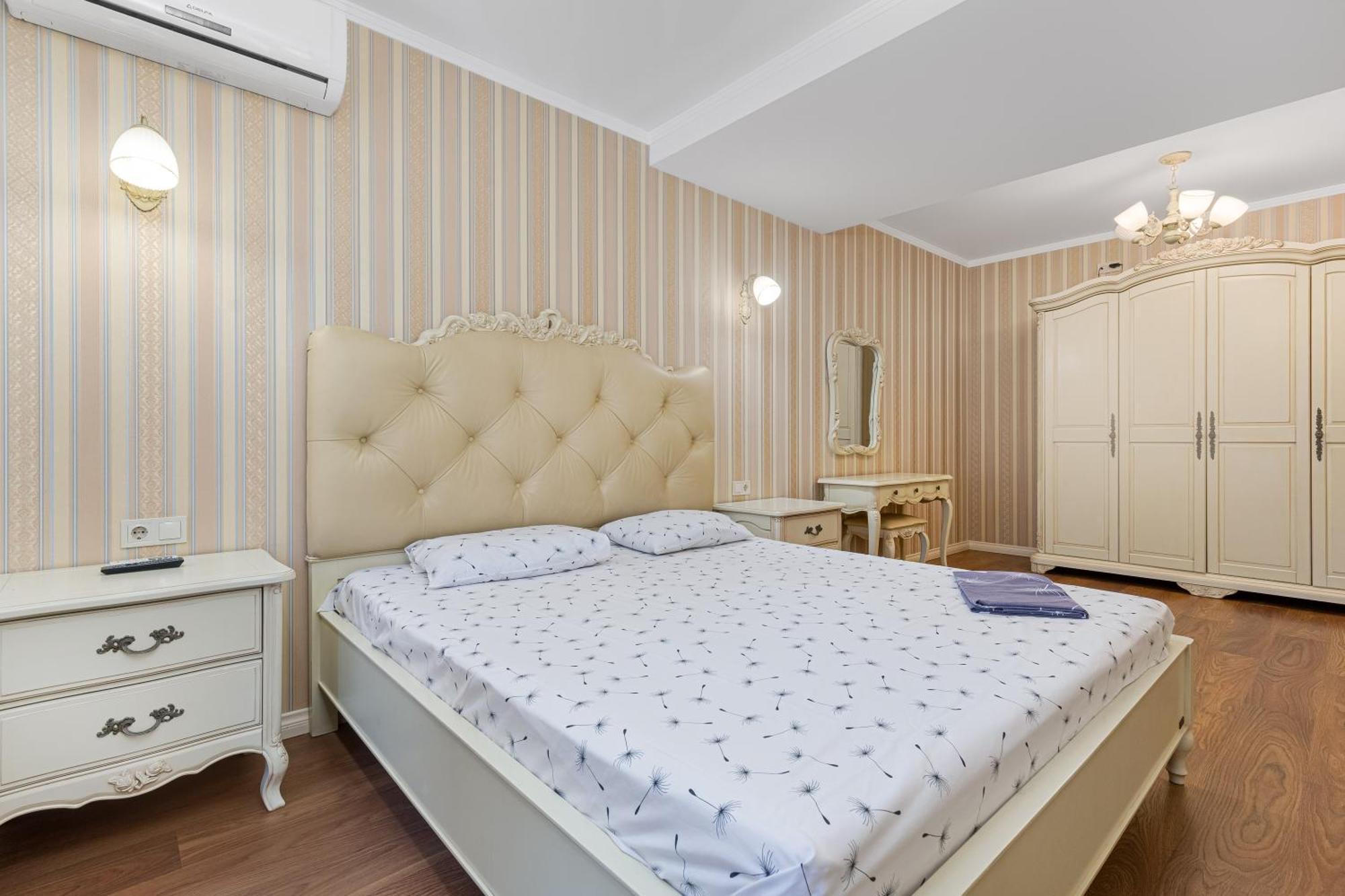 Deribasivska 10 Luxury Apartment Odessa Exterior foto